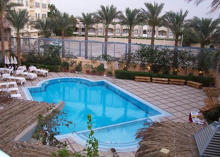 Sea Garden Hotel